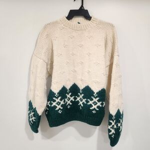 Chunky Knit Homemade Nordic Snowflake Fair Isle Sweater ❄️